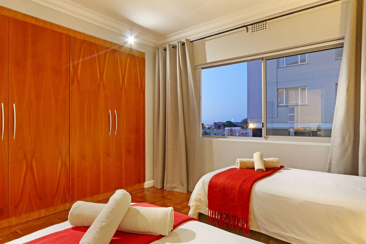 Afribode'S Adenium Beachfront Apartman Fokváros Kültér fotó